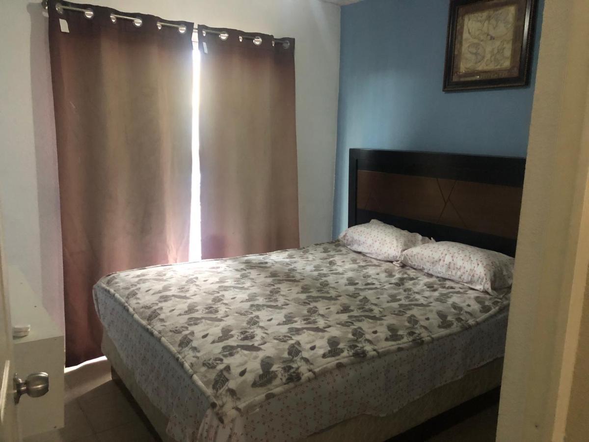 Tijuana Descanso Harry Manzo Bagian luar foto